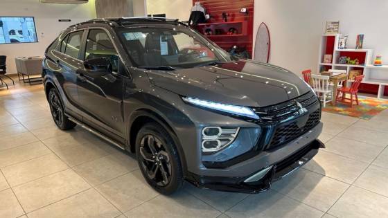 MITSUBISHI ECLIPSE CROSS 1.5 MIVEC TURBO GASOLINA HPE-S BLACK S-AWC CVT MITSUBISHI ECLIPSE CROSS 1.5 MIVEC TURBO GASOLINA HPE-S BLACK S-AWC CVT